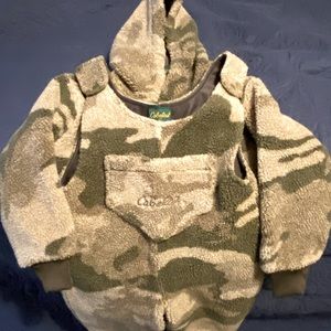 Cabela’s Kids Camo Bib Overalls and Pullover Jacket. Size 2T Bibs and 4T Jacket